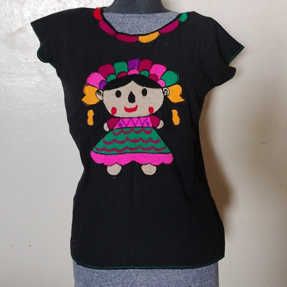 Embroidery women blouse from Oaxaca